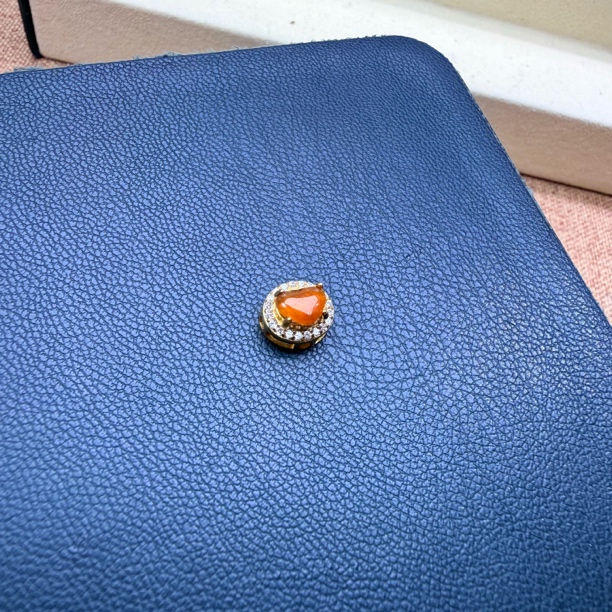 S925银镶嵌冰黄翡翠配饰