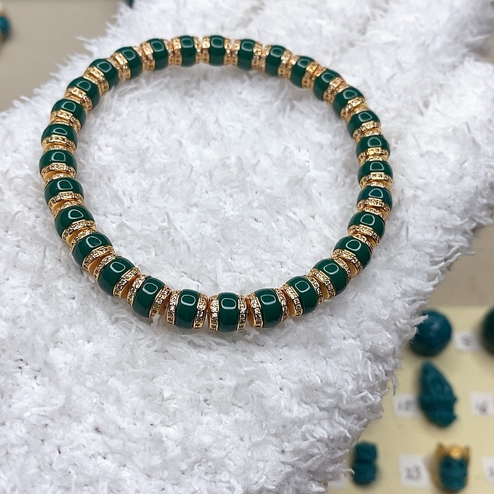 搁片归元款配饰归元款