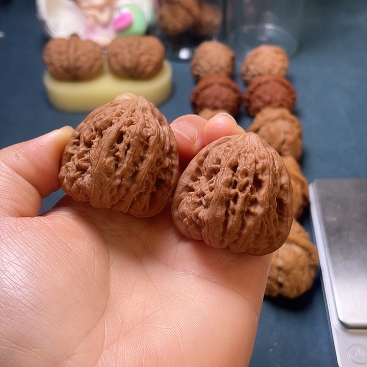 文玩核桃吊坠凹地39