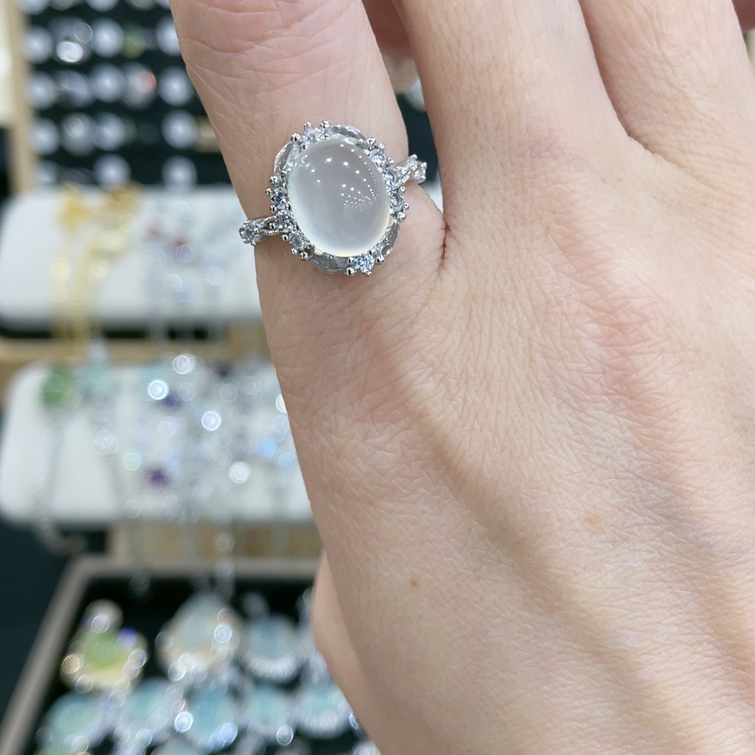 蛇纹石玉戒指银S925镶嵌L****