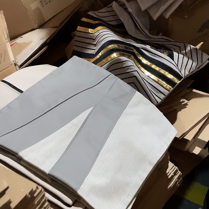 陶瓷花瓶，茶杯茶具。