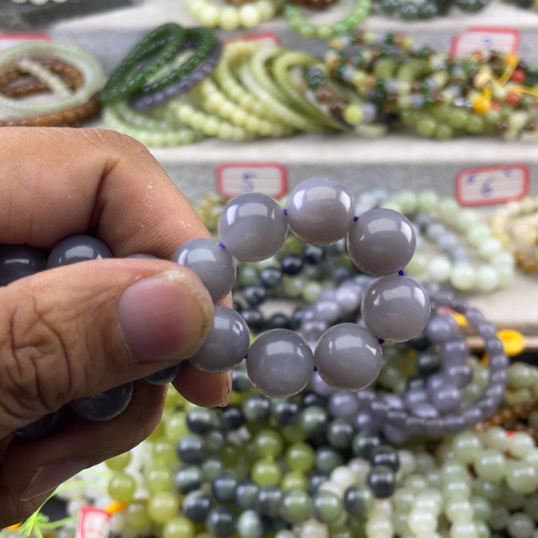 "***行手链未镶嵌和田玉