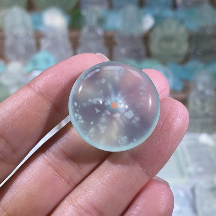 岫玉吊坠未镶嵌吊坠