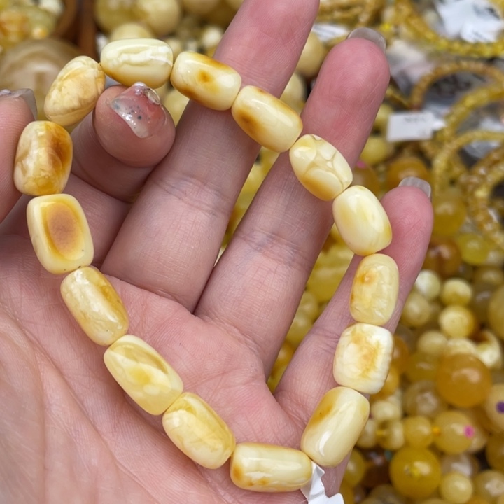 琥珀裸石未镶嵌微瑕855