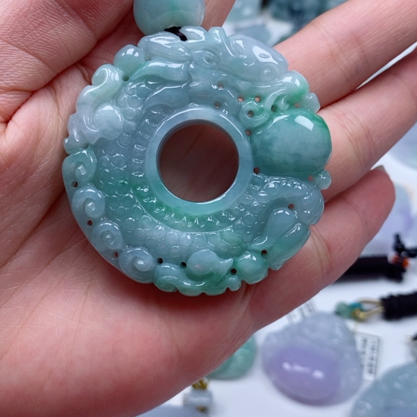 【闪购商品】翡翠未镶嵌吊坠(不含链)