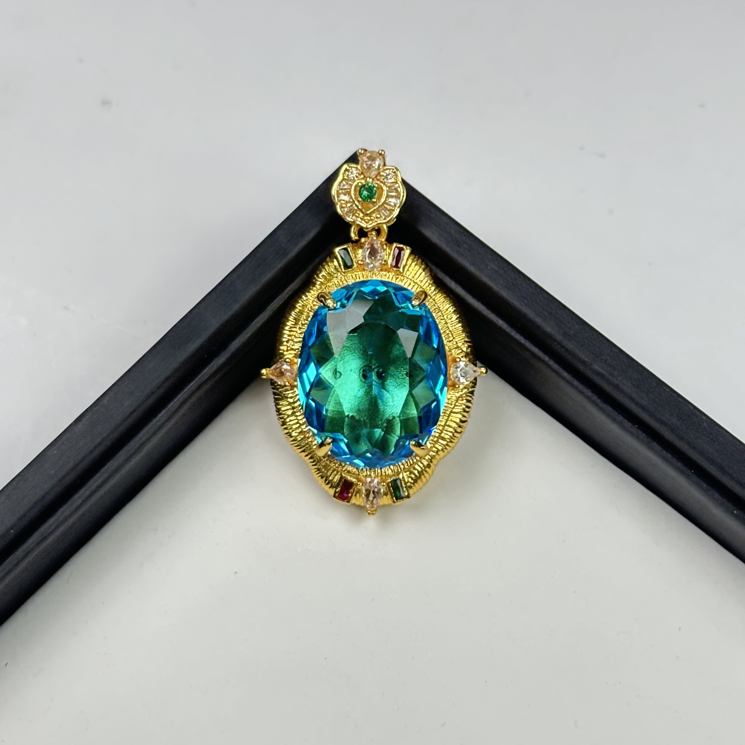 『高端*时尚』F-8899时尚首饰吊坠多样性发其一K693