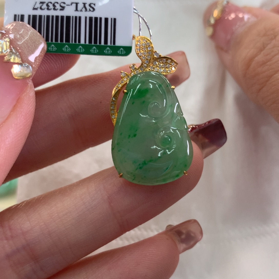 翡翠吊坠(不含链)18K金镶嵌