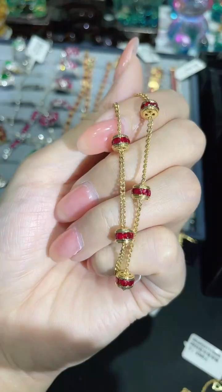 18K金镶嵌天然红宝石手链