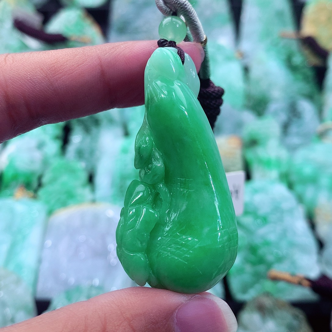 翡翠未镶嵌吊坠(不含链)