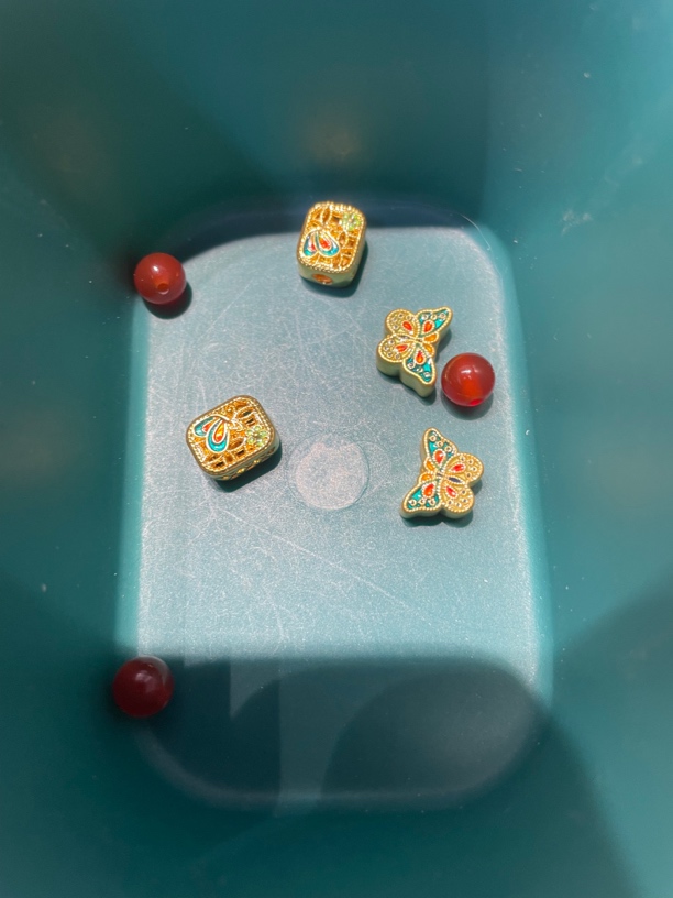                足金a4    加 玛 瑙