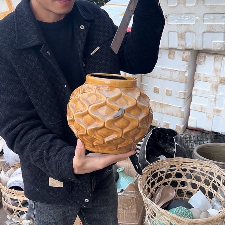 瓶高度17厘米口径10厘米微瑕捡漏