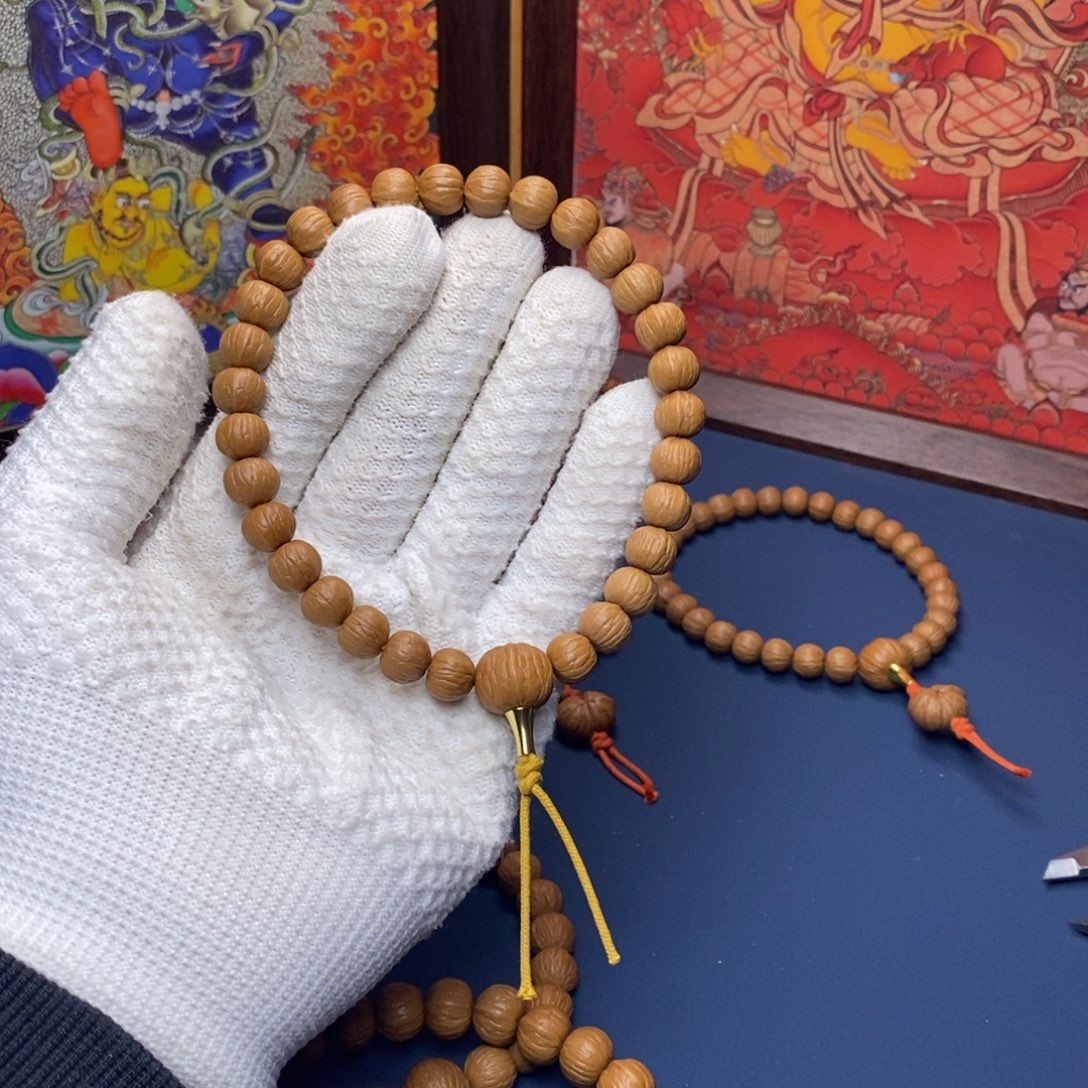 胖***.猴头核桃吊坠南瓜388