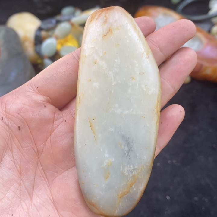 未镶嵌和田玉（糖玉）挂件