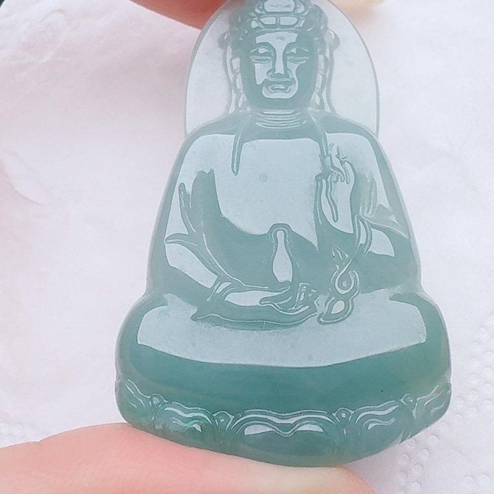 翡翠未镶嵌颈饰天然的A货翡翠多样性发其一