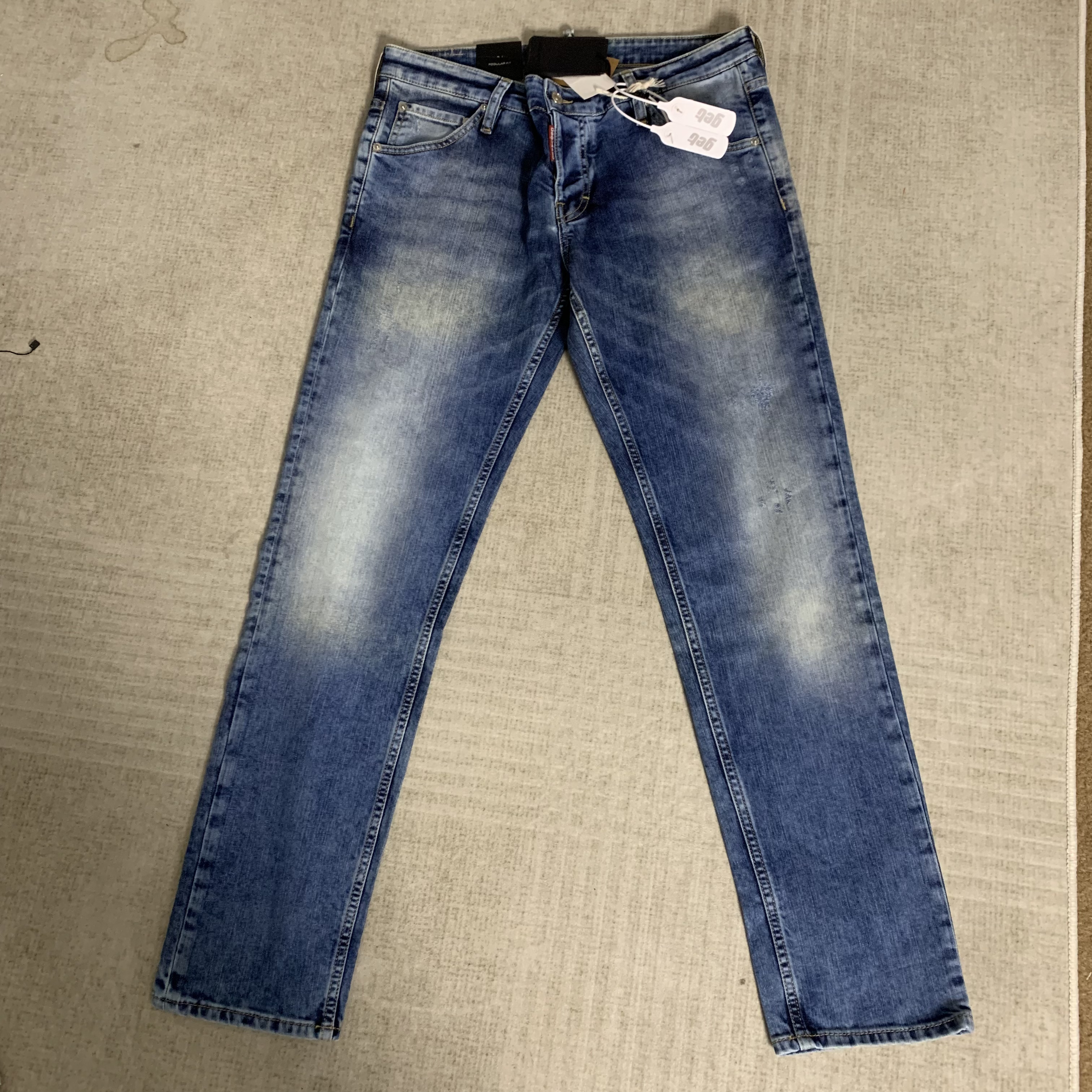 未使用 YSL/圣罗兰 第二次方/后侧皮标钢标牛仔裤全尺码42203