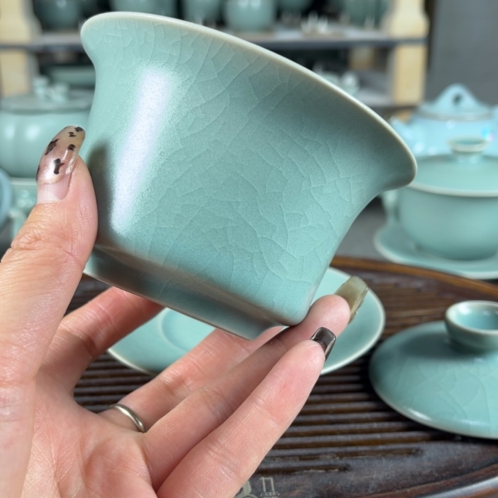 仅**已微瑕咯额不哦哦可可咯