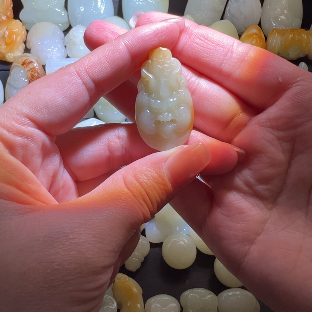 未镶嵌和田玉车挂天*乐