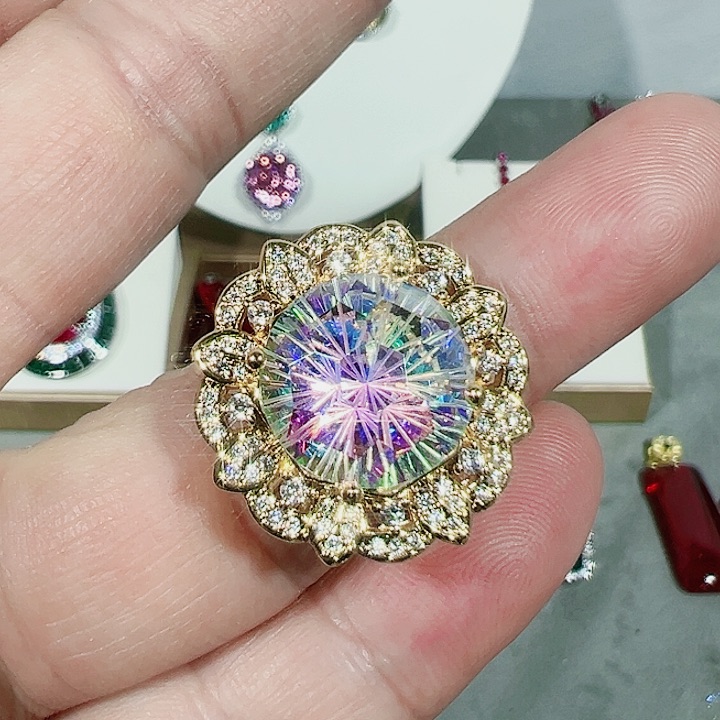 红宝石颈饰未镶嵌