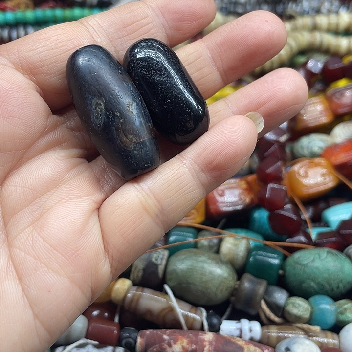 一***酒玛瑙/玉髓未镶嵌颈饰