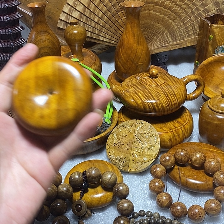 金丝楠木小叶桢楠