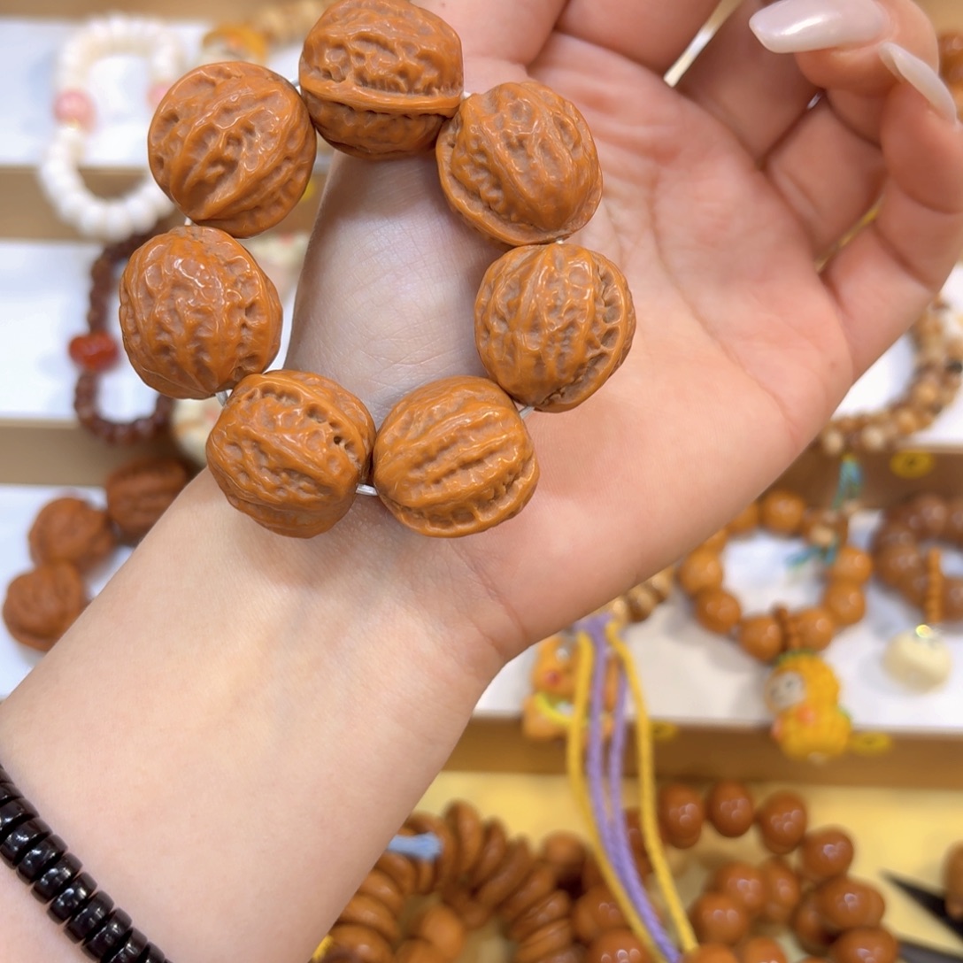 星月菩提吊坠核桃素圈