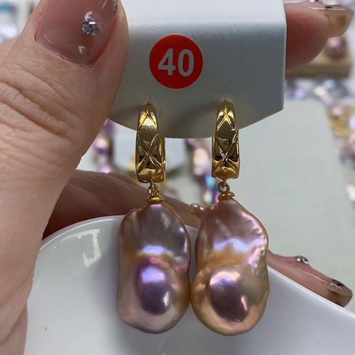 银S925镶嵌耳饰淡水珍珠