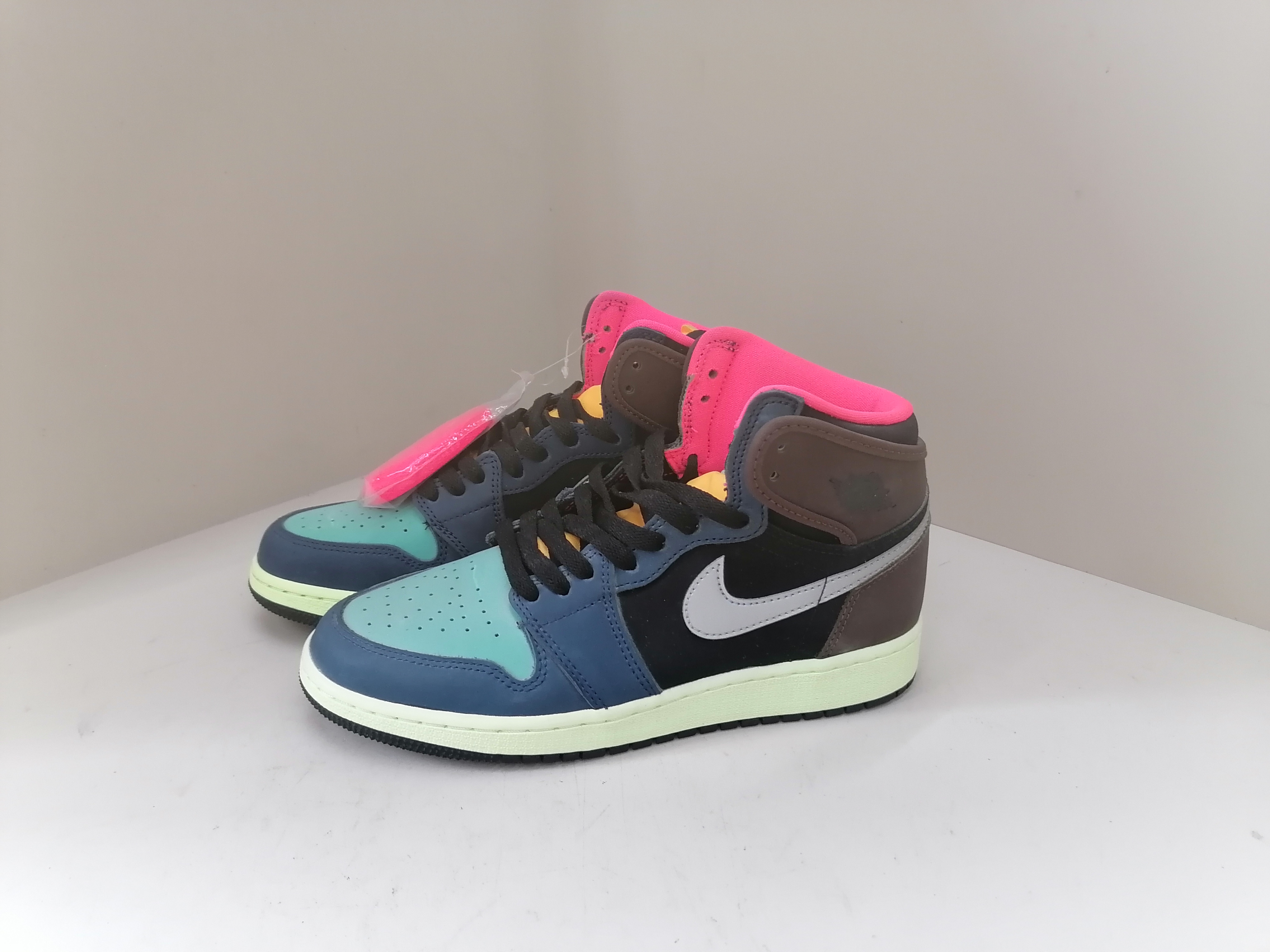 nike aj1 非洲经典配色板鞋  38码 全新原盒