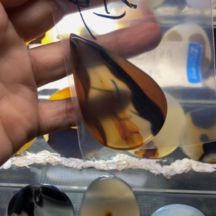 合金玛瑙/玉髓珠宝奇石江**鸟201有瑕