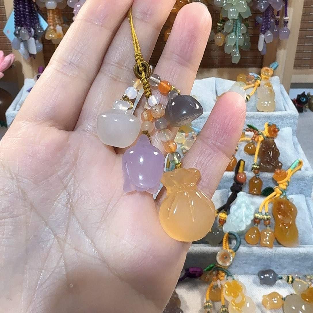 玛瑙/玉髓福利款不挑不拣通货料子带有包容点未镶嵌