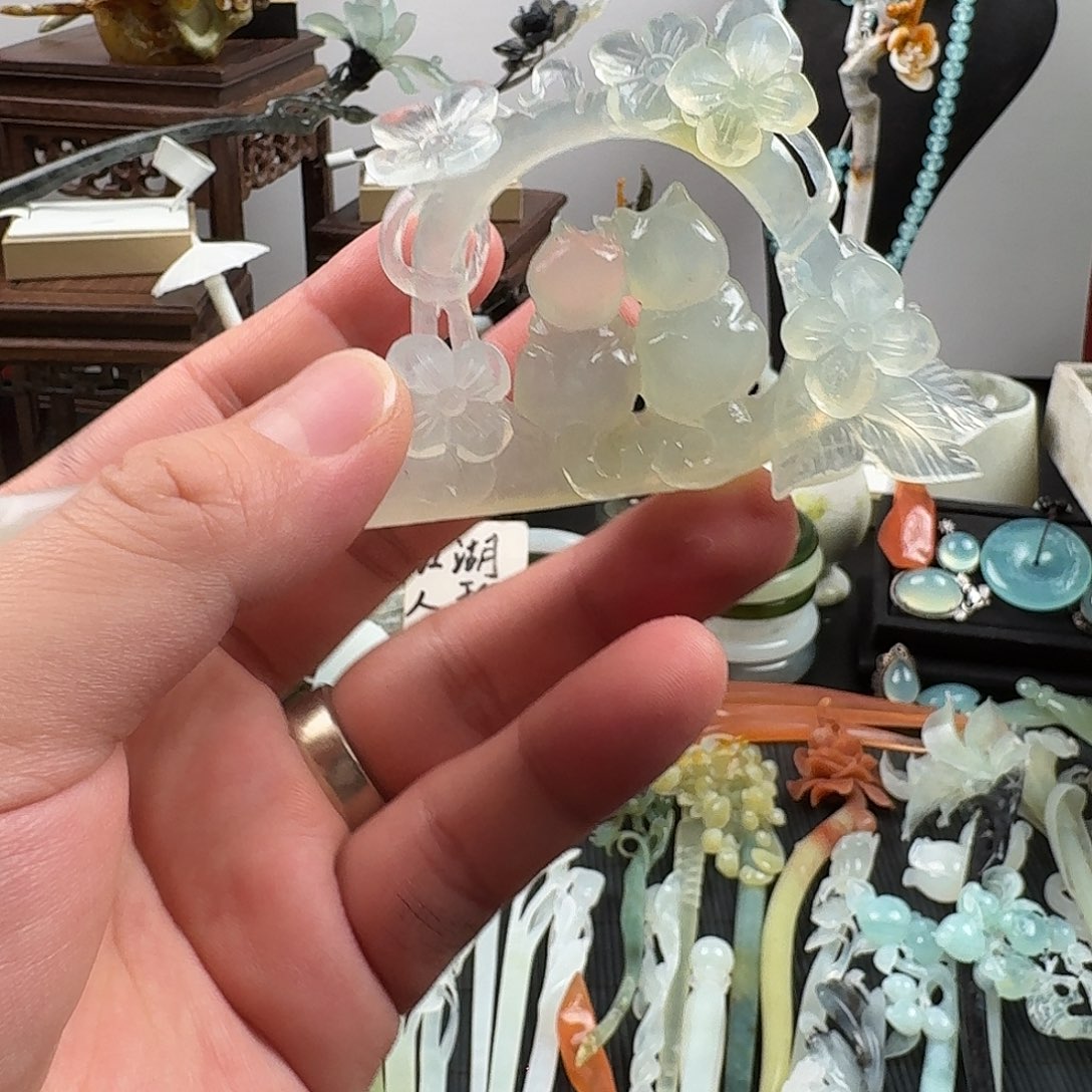 蛇纹石玉未镶嵌发饰