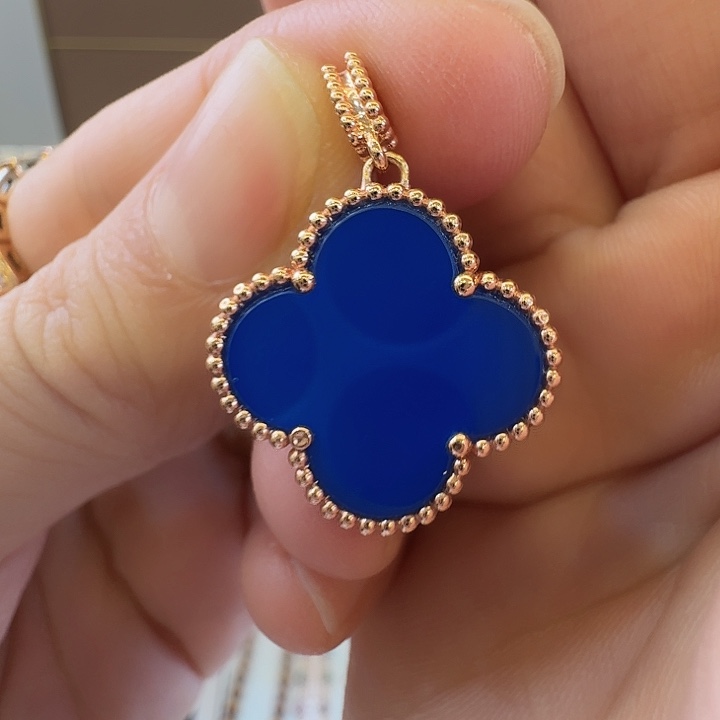 18K金镶嵌吊坠(不含链)玛瑙/玉髓项链