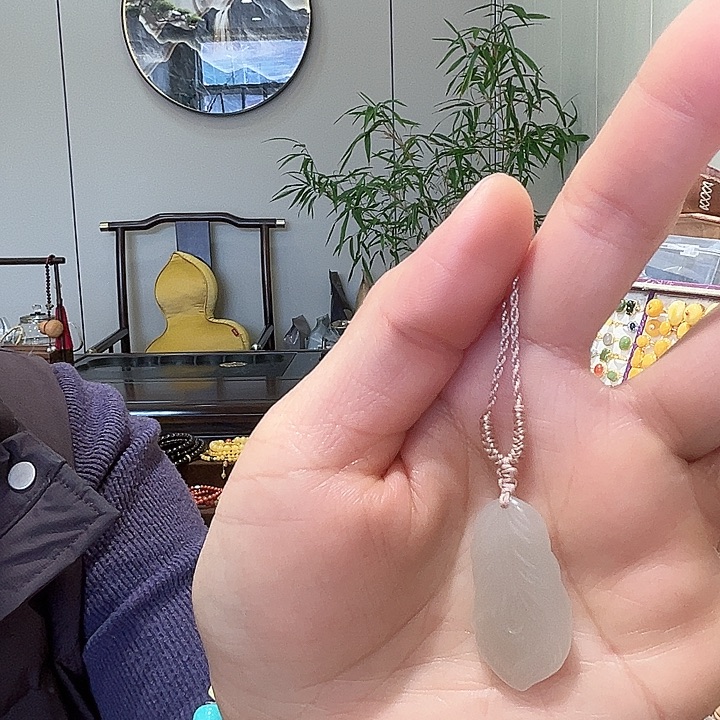 和田玉（糖玉）未镶嵌颈饰