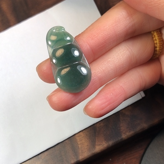 翡翠未镶嵌颈饰缅甸A货，每天下午1点开播