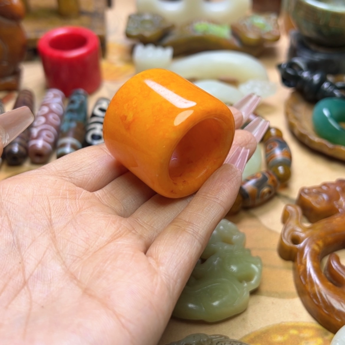 【闪购商品】蛇纹石玉颈饰未镶嵌