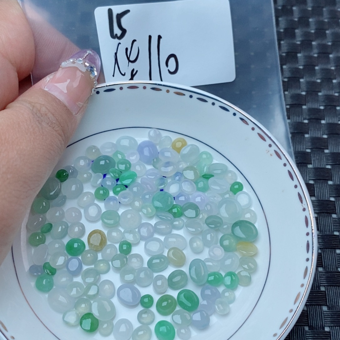 华***宝翡翠裸石不退不换