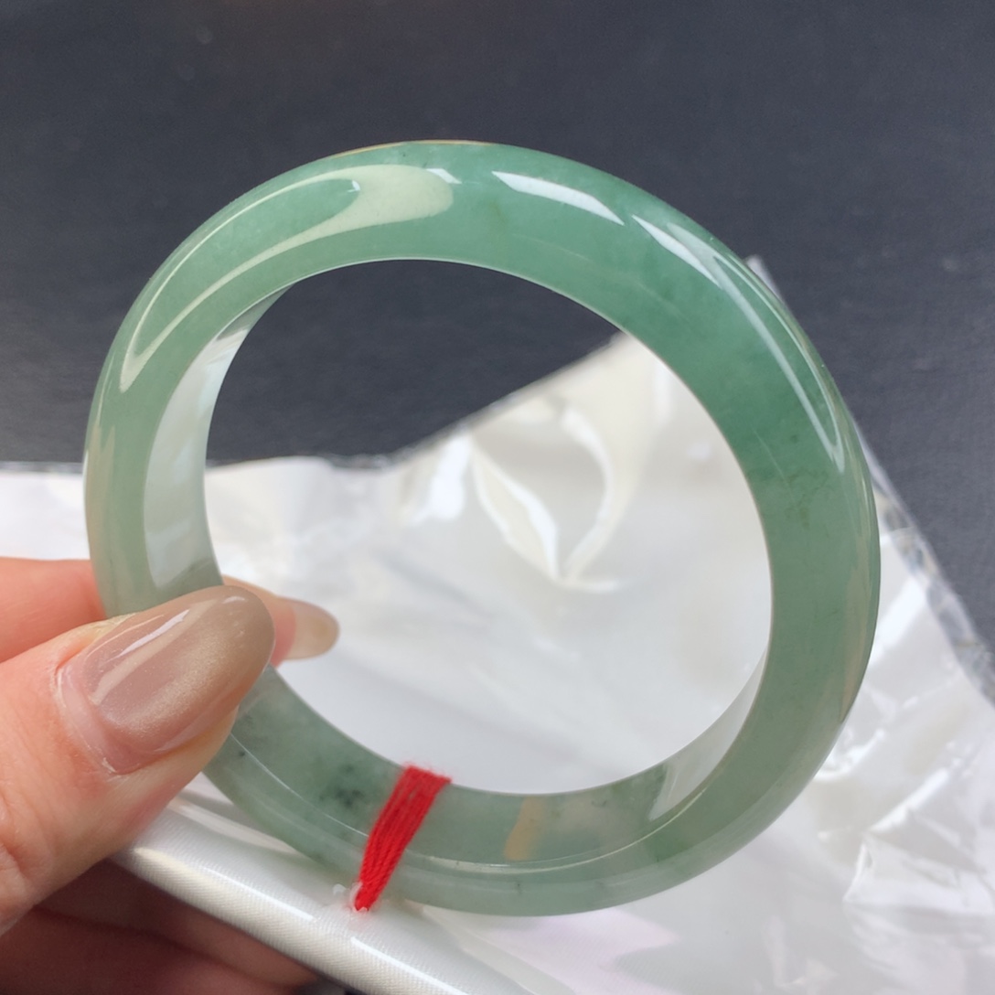 翡翠手镯未镶嵌(28号)小轮胎