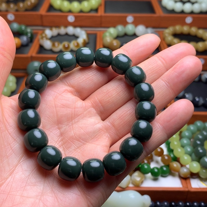 和田玉手串未镶嵌