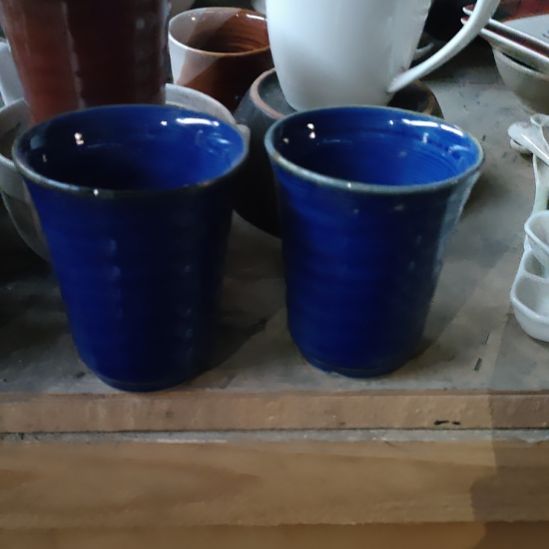 白瓷磁州窑老五厂蓝釉闻香杯两支