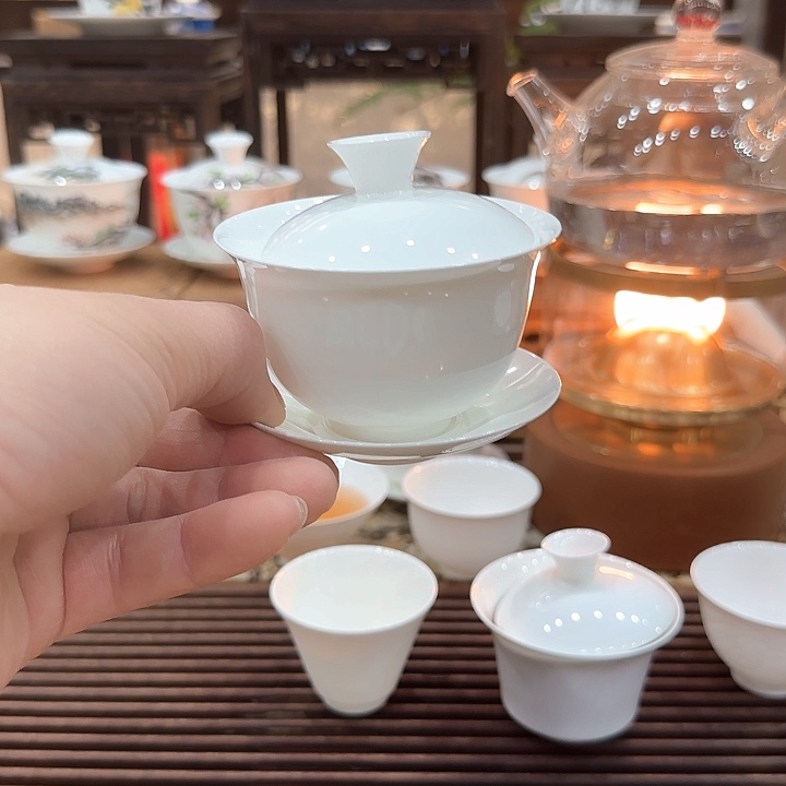 杯隆成号骨瓷盖碗130