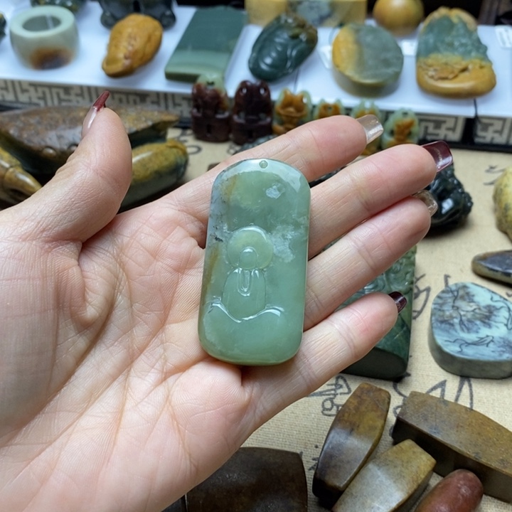 透闪石质玉手把未镶嵌