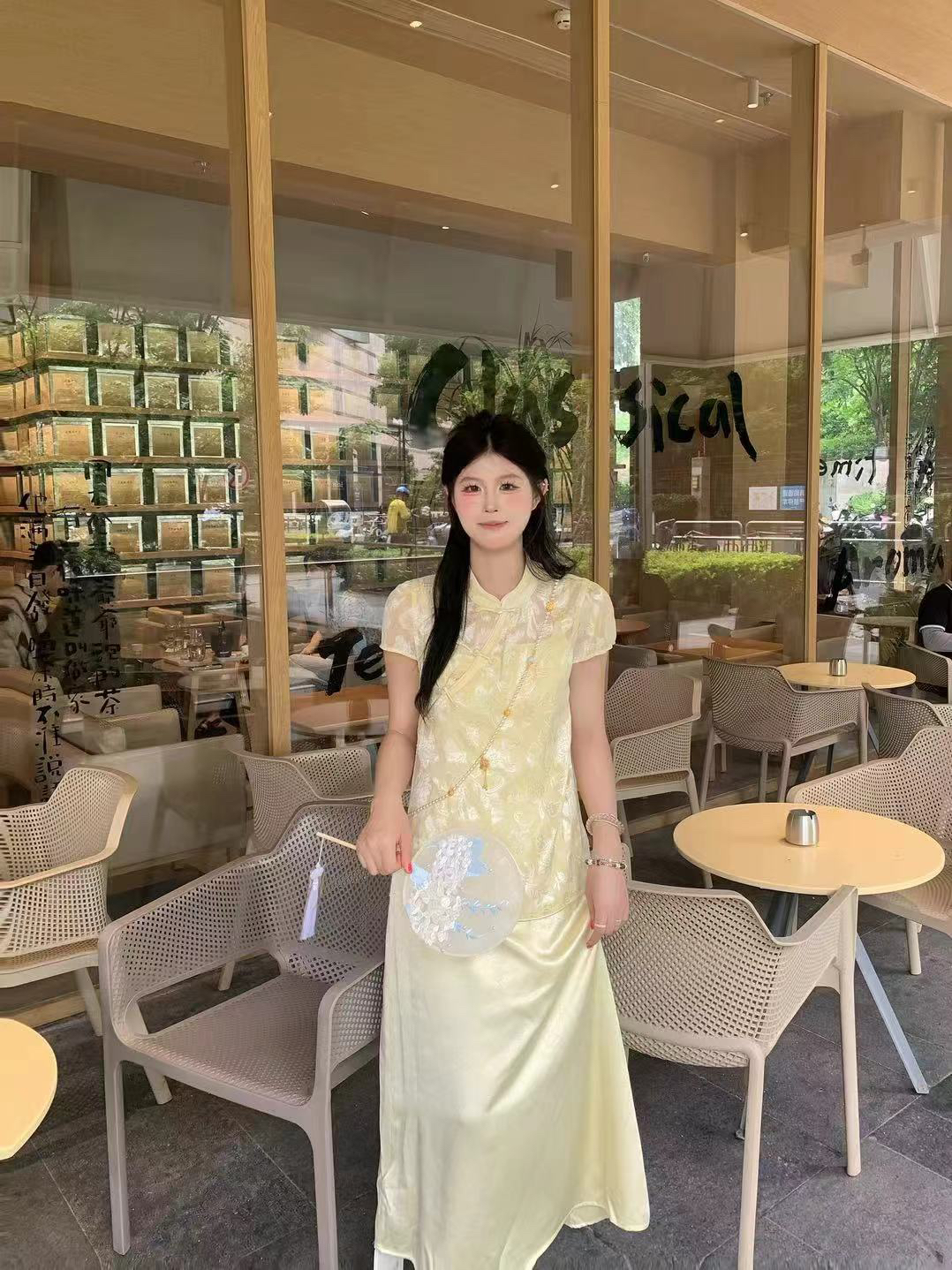 邹先森1528-29夏季新中式复古提花旗袍套装两件套气质泡泡袖