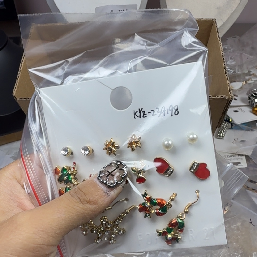琉璃钛钢合金哈哈哈哈