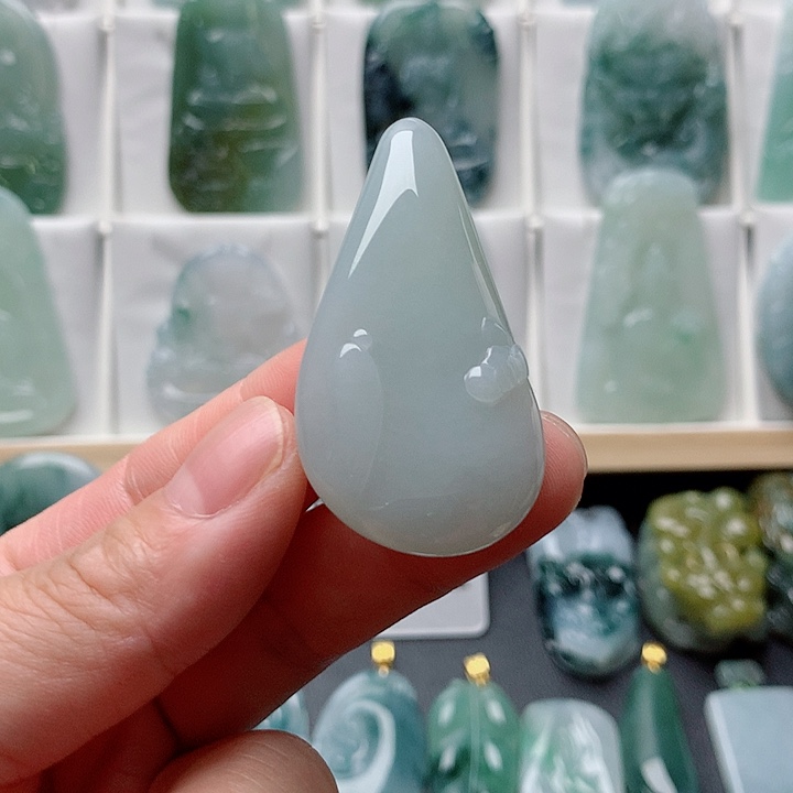 翡翠未镶嵌吊坠(不含链)悟道