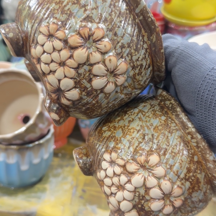 凑9块包邮，有孔，陶瓷花盆