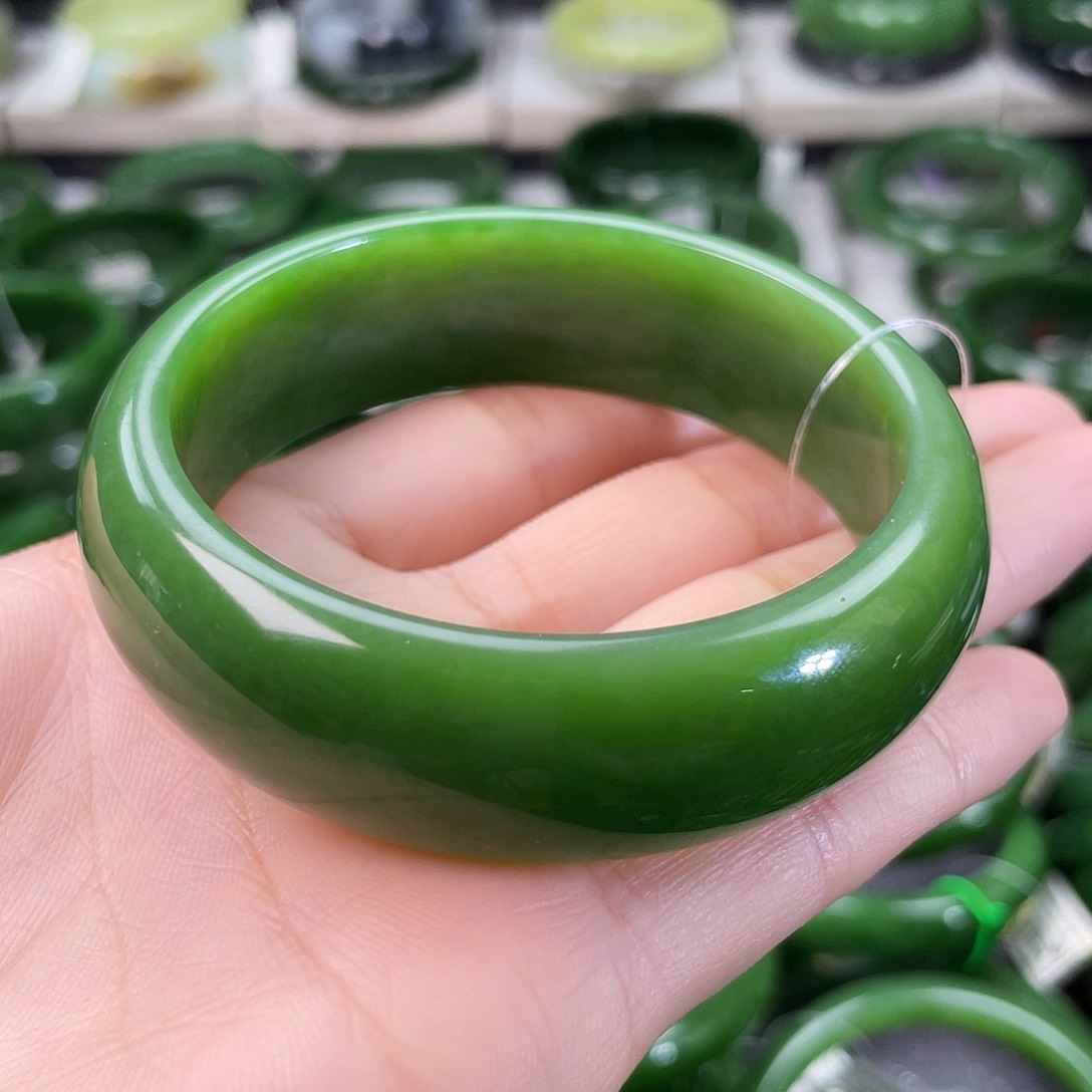 和田玉（碧玉）手镯未镶嵌