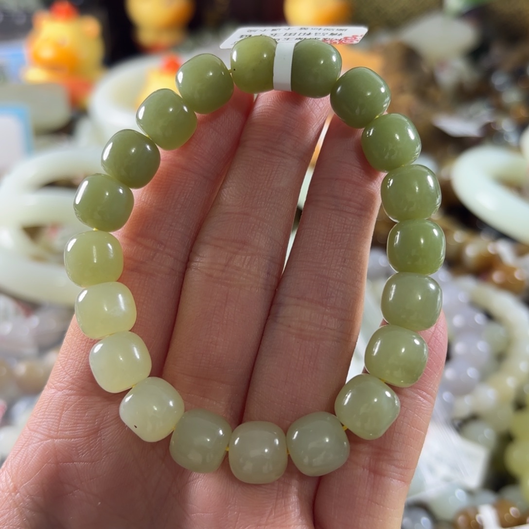 和田玉未镶嵌手串71