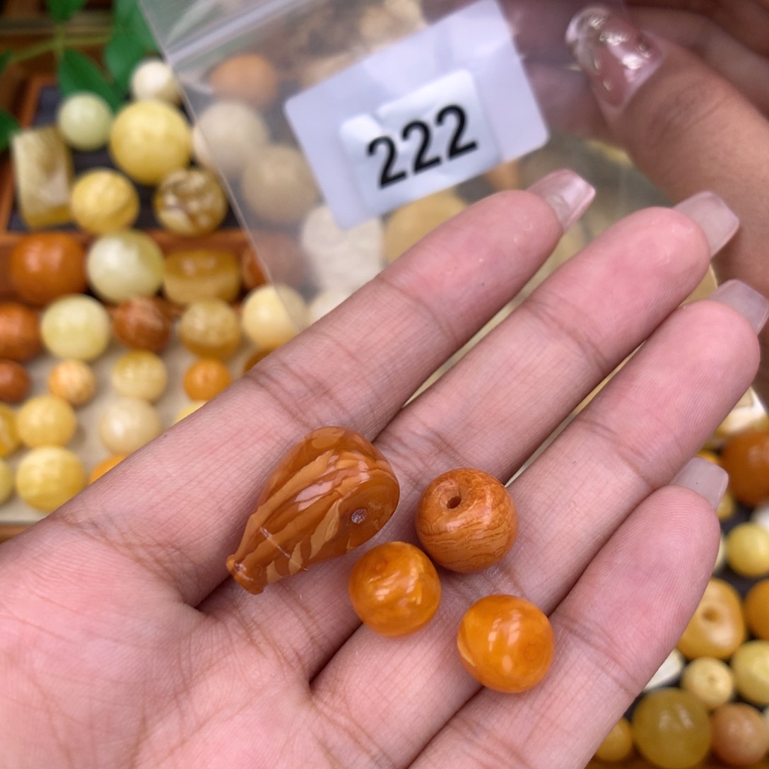 琥珀珠宝奇石未镶嵌梓*