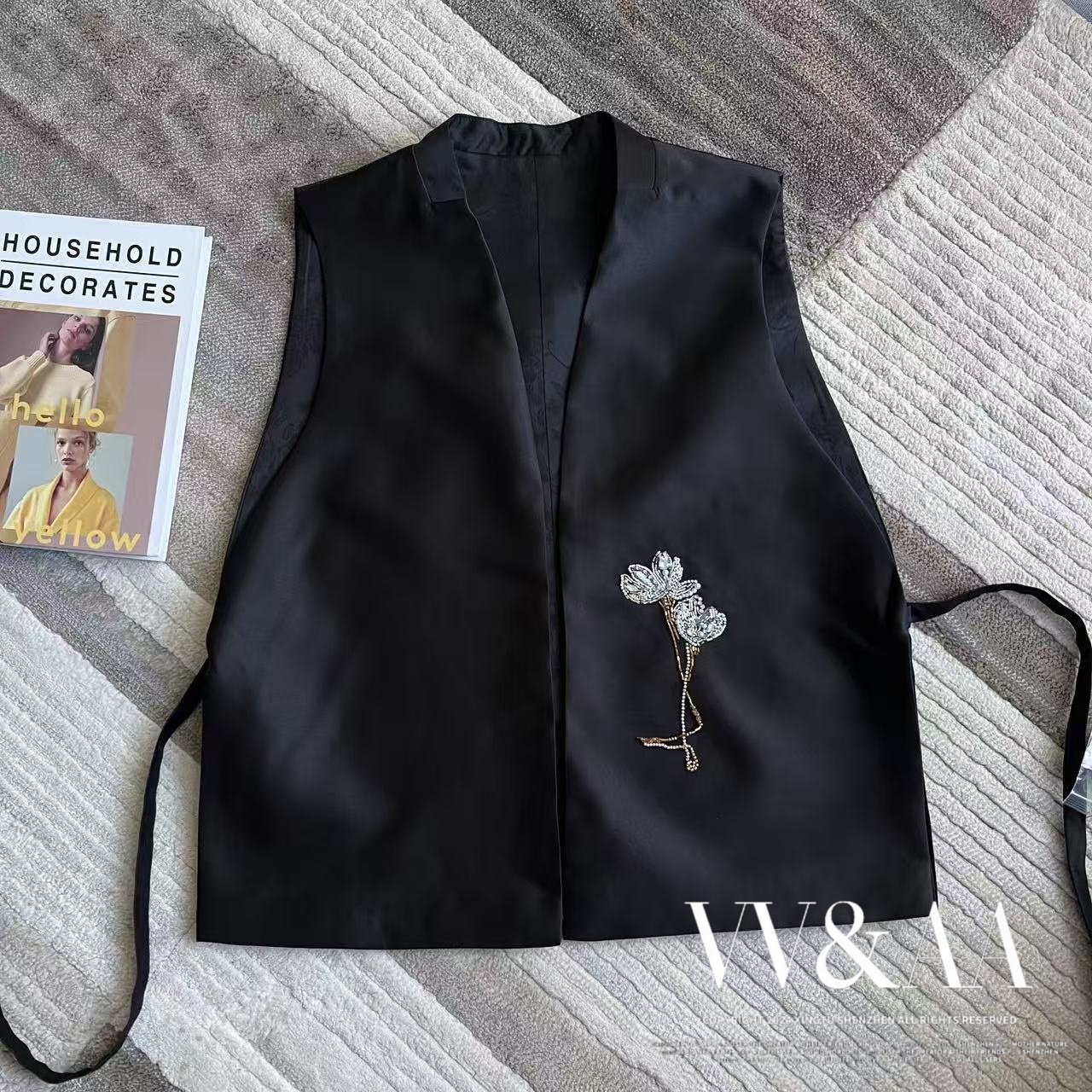 VV&AA  新中式重工钉珠时尚百搭黑色马甲 JL4771