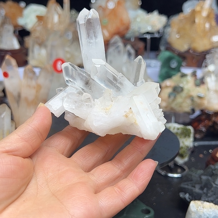 水晶未镶嵌珠宝半成品