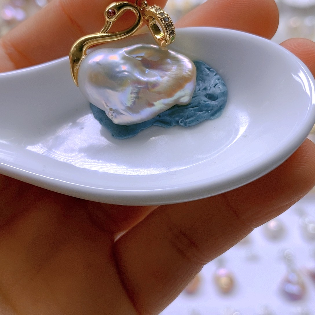 淡水珍珠合金颈饰